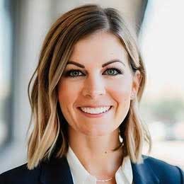 Kasey Vogel headshot